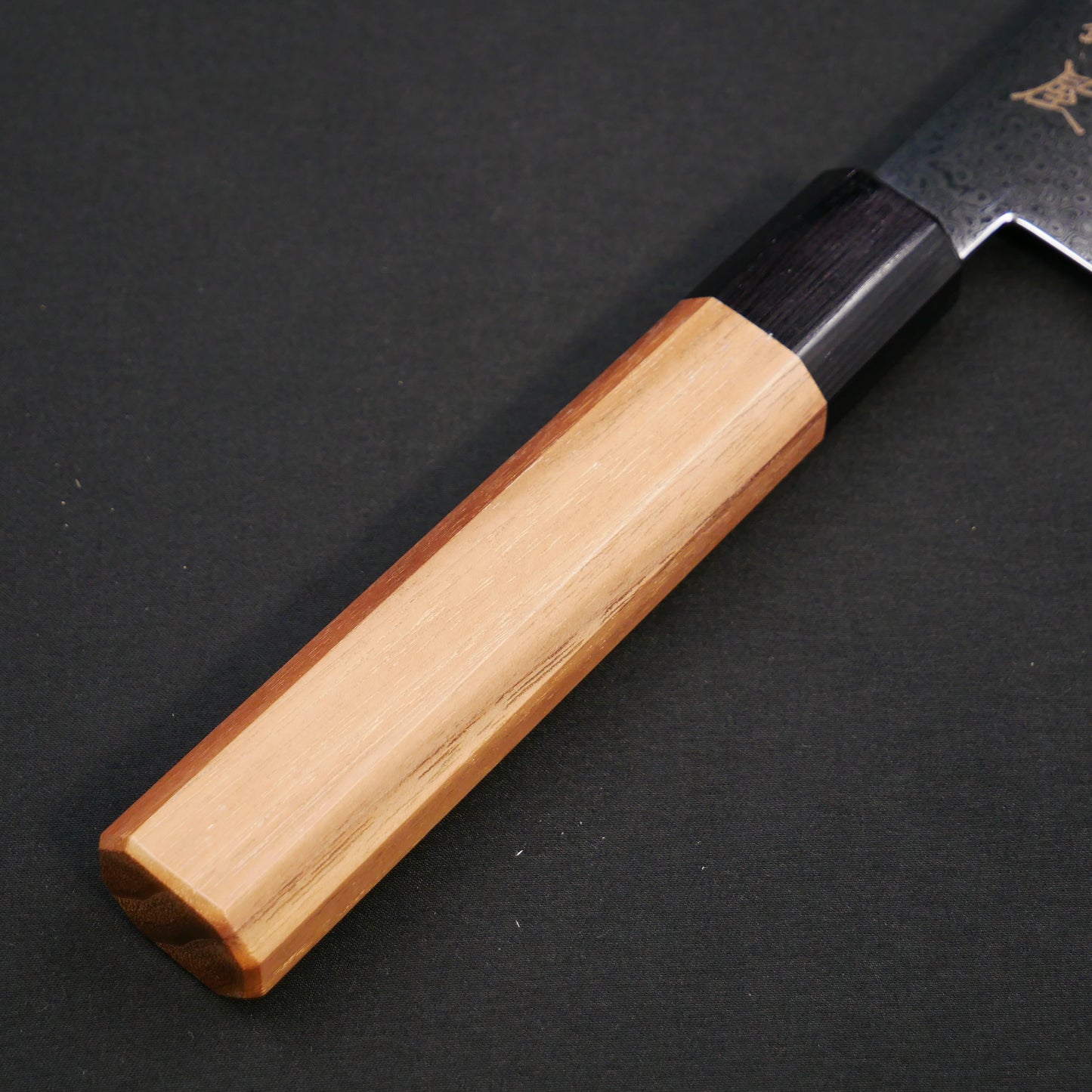 VG10 Damascus Kiritsuke Santoku Walnut Octagonal Handle