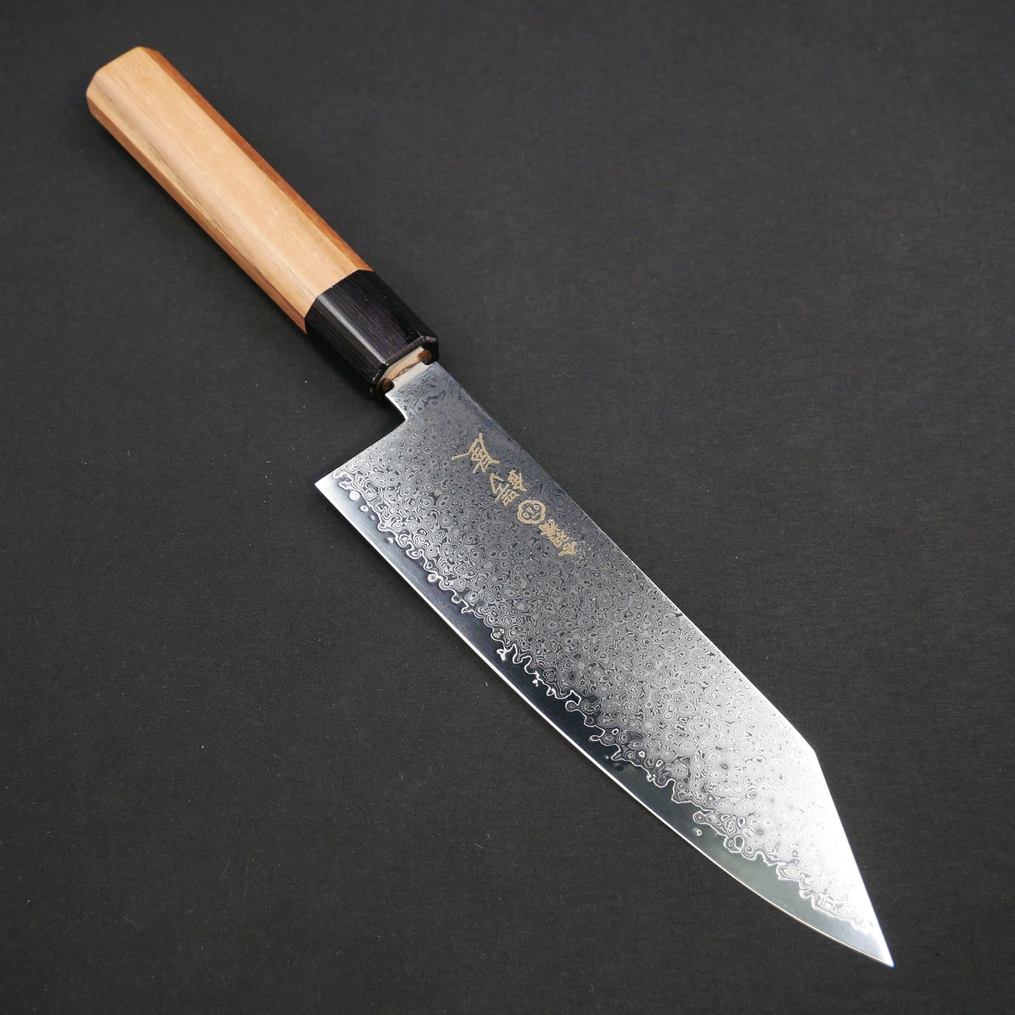 VG10 Damascus Kiritsuke Santoku Walnut Octagonal Handle