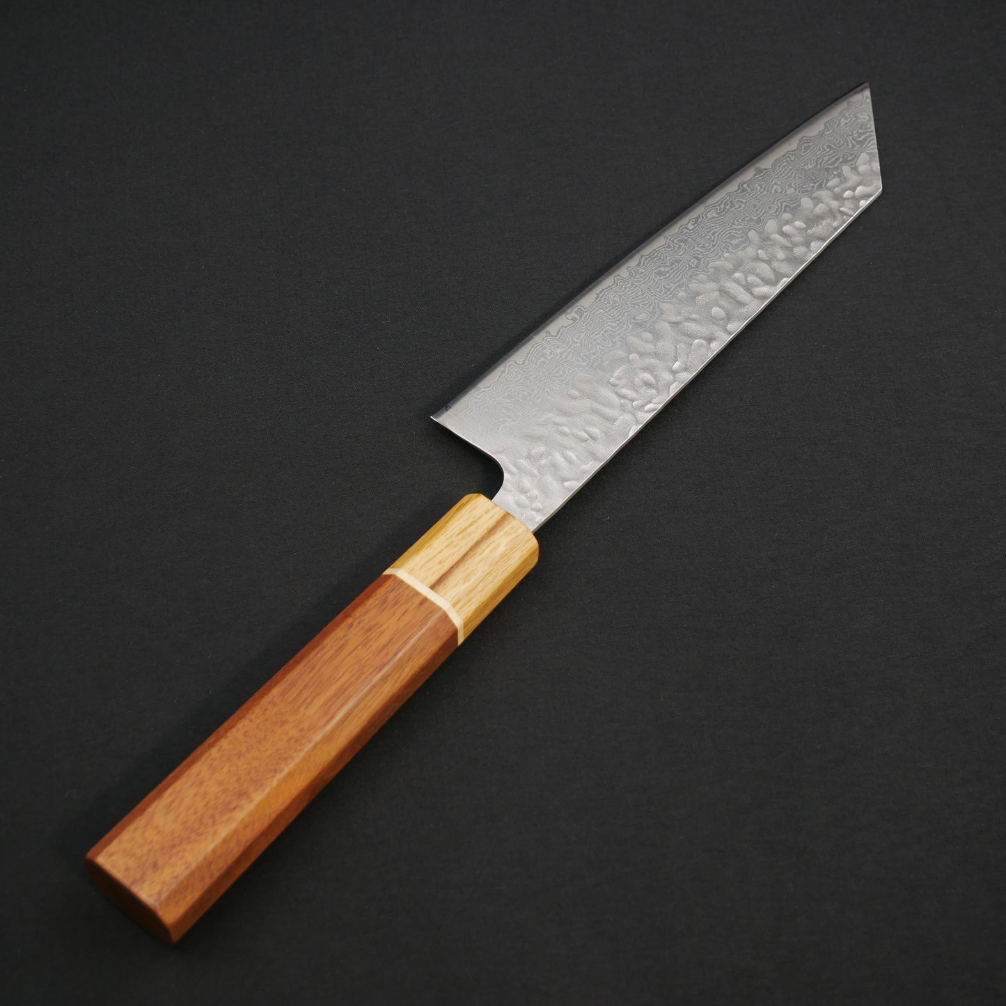 AUS10 Tsuchime Damascus Kiritsuke Santoku Walnut Octagonal Handle