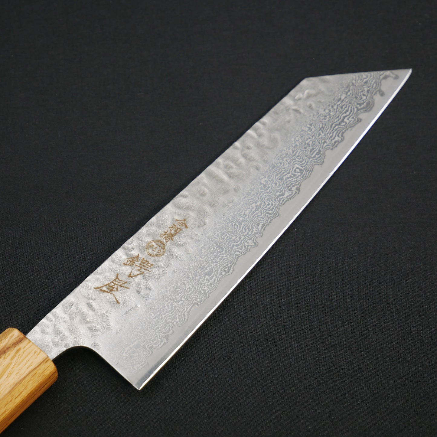 AUS10 Tsuchime Damascus Kiritsuke Santoku Walnut Octagonal Handle