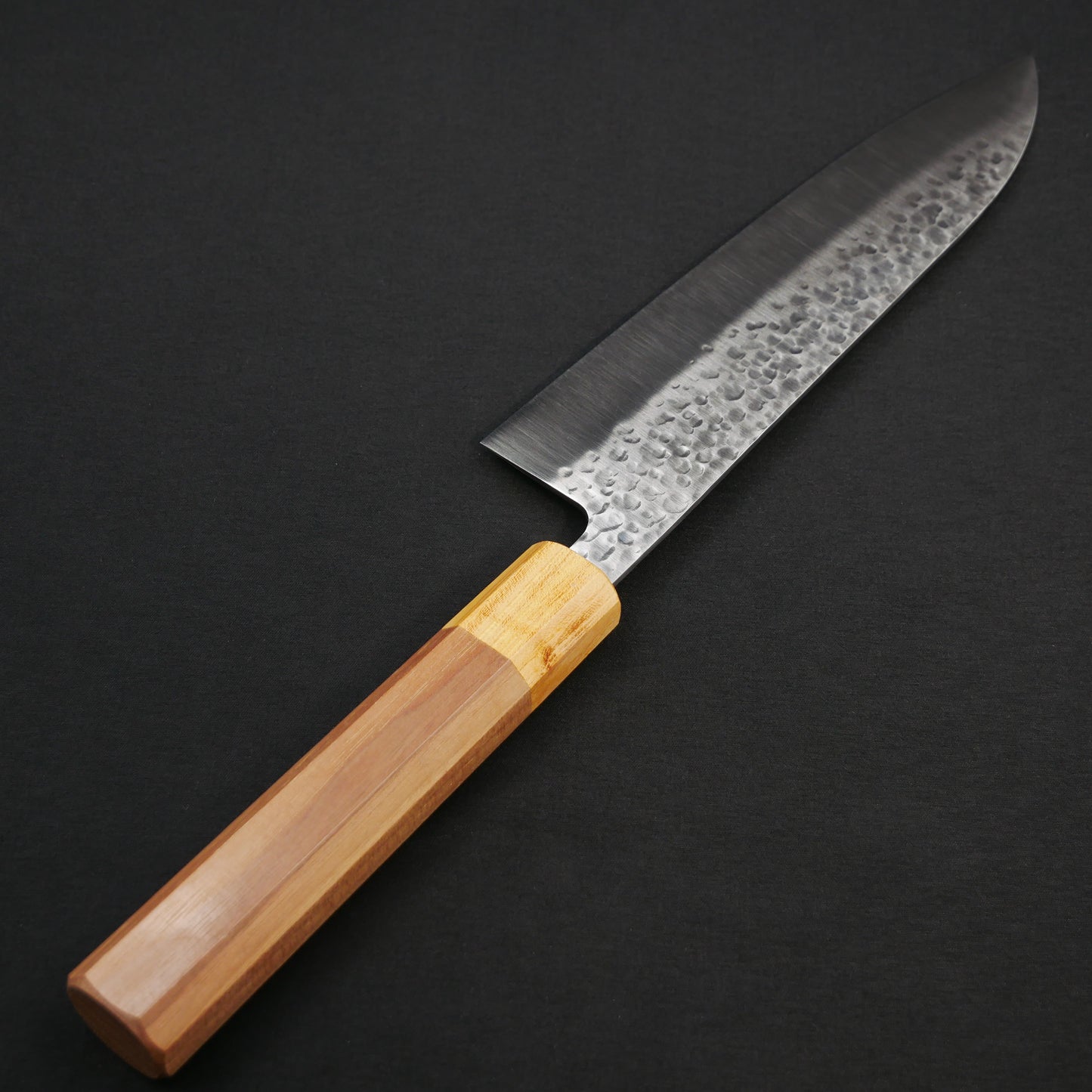 Molybdenum Vanadium Steel Tsuchime Santoku Walnut Octagonal Handle